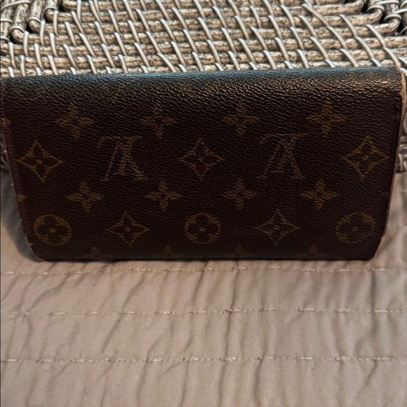 Louis Vuitton Dark Brown Monogram Wallet - Picture 3 of 16
